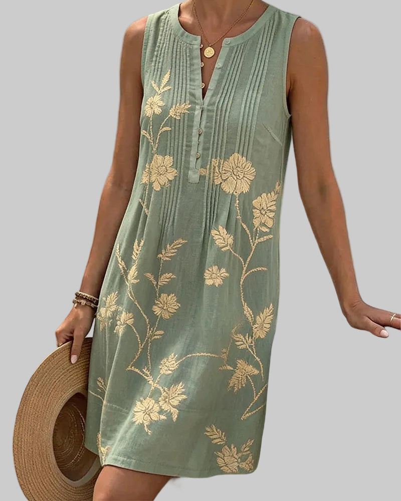 Juliette | Pleated Floral Shift Dress
