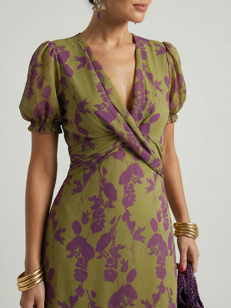 Virel | Afslappet Floral Midi Kjole
