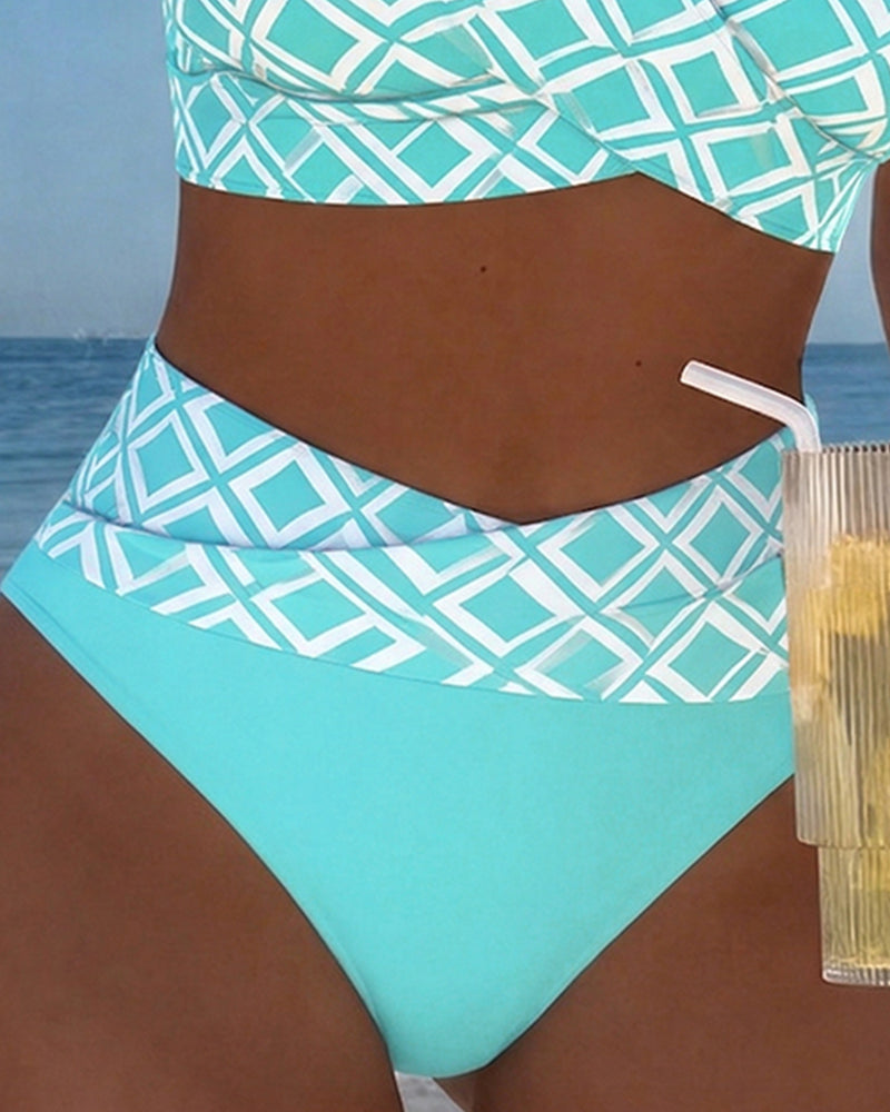 Martina | Checkered bikini with wire-free bra and high-waisted panties