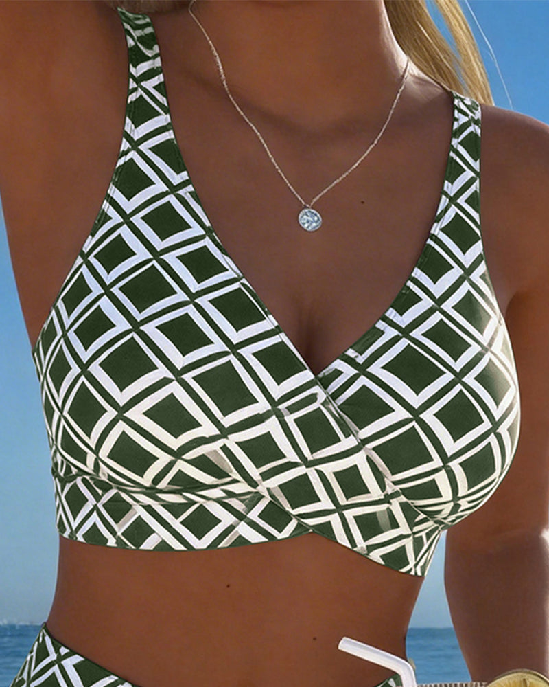 Martina | Checkered bikini with wire-free bra and high-waisted panties