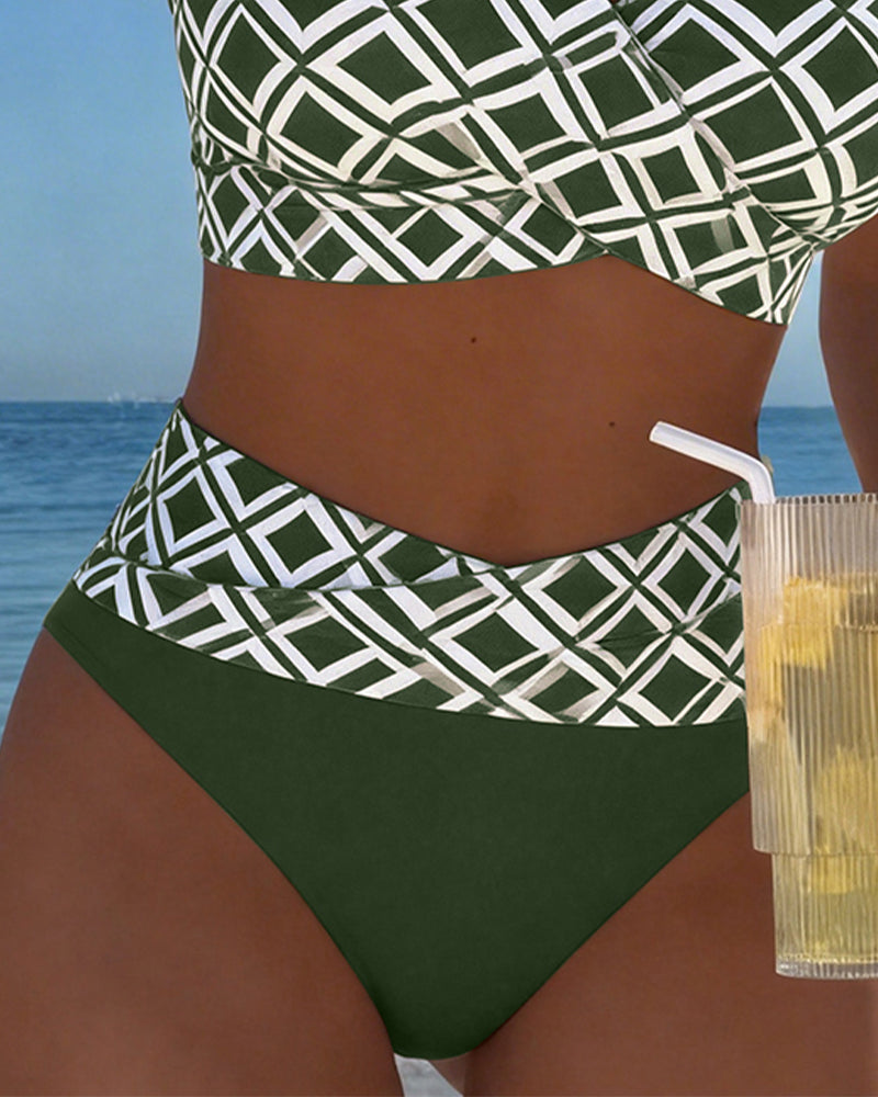 Martina | Checkered bikini with wire-free bra and high-waisted panties