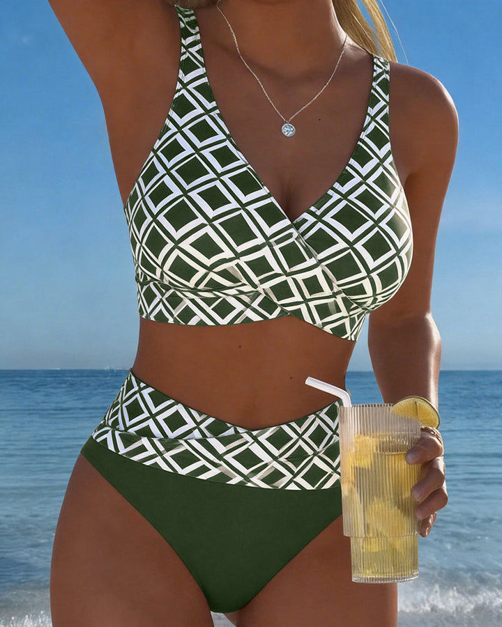 Martina | Checkered bikini with wire-free bra and high-waisted panties
