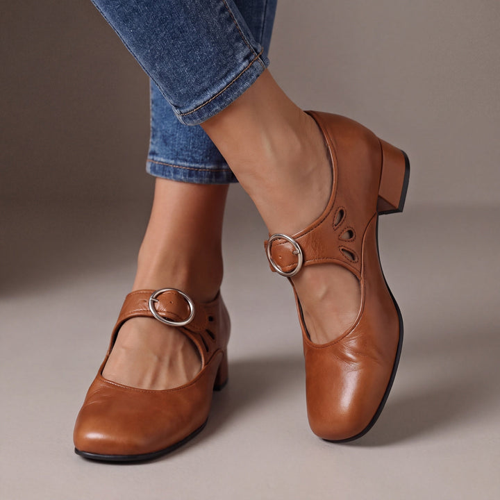 DELACROIX | Véronique Leather Heeled Mary Janes